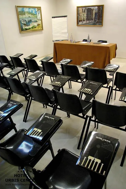 B&B Hotel Tarragona Centro Urbis 3*,